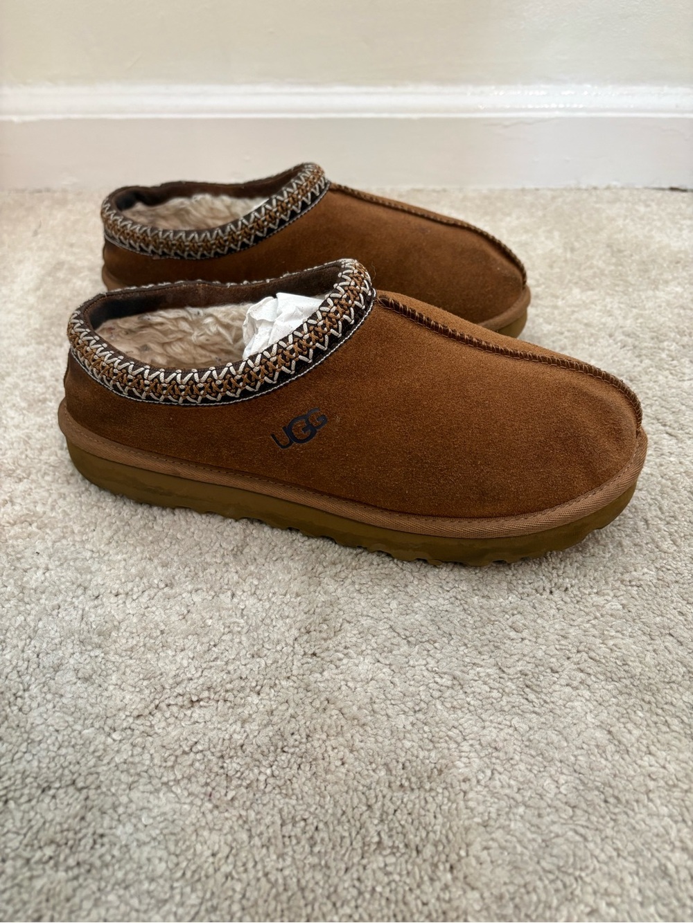 UGG Women’s Chestnut Suede Slip-On Shearling Clogs